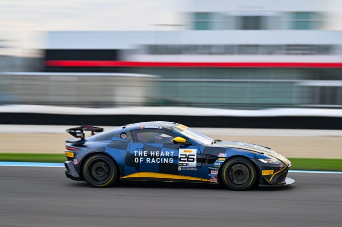 Hannah Grisham and Hannah Greenemeier team up in Pirelli GT4 America