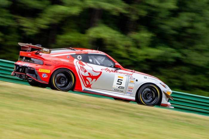 Nissan Engineers Unite with Z NISMO Racers for Road America Weekend 
