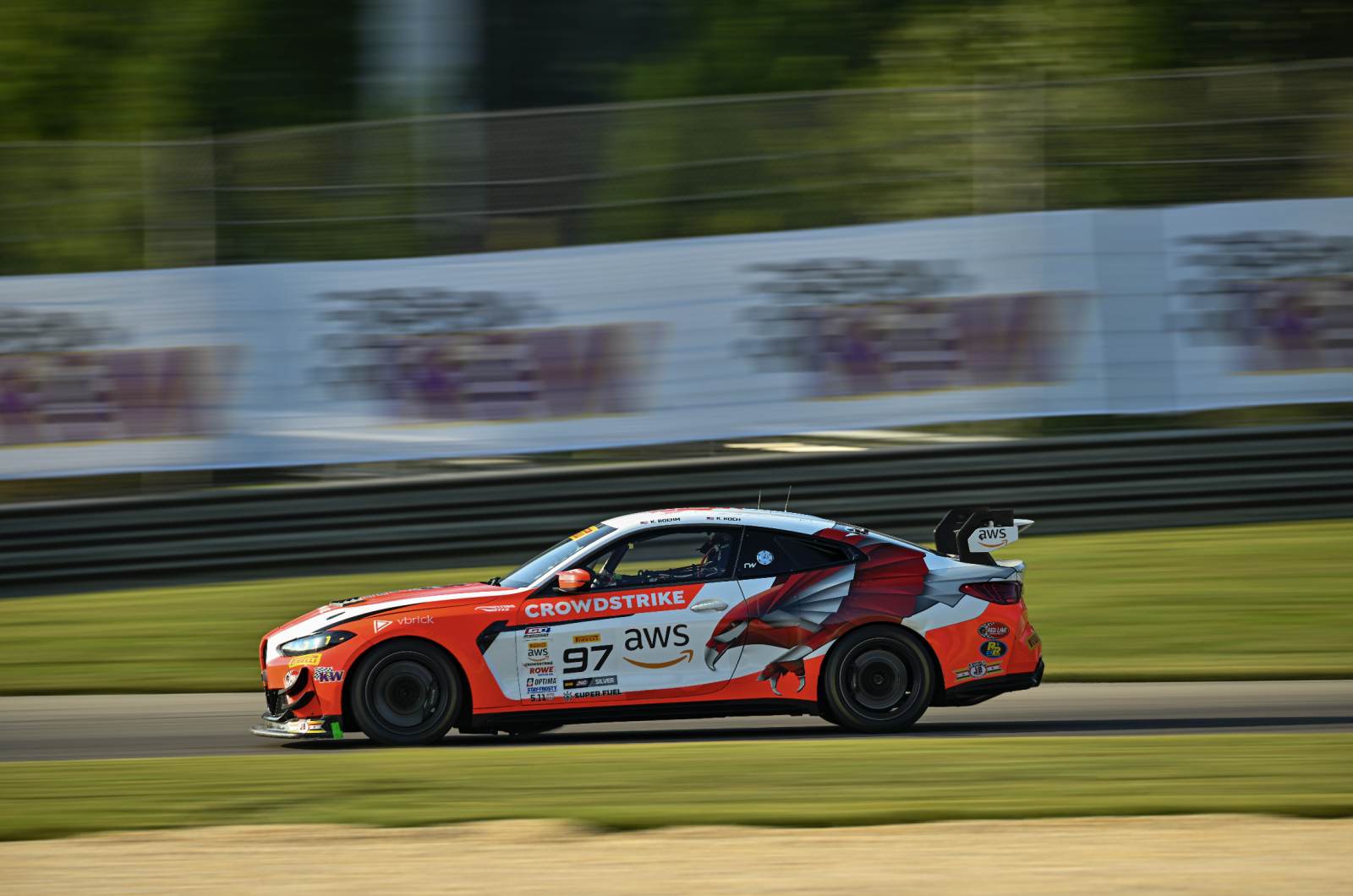 Random Vandals and ACI Motorsports Claim Class Wins in Road America Make-Up Race