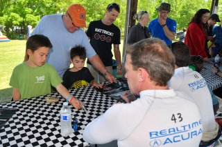 #43, Acura NSX, Bret Curtis and Dane Cameron | &copy; 2019 Gavin Baker