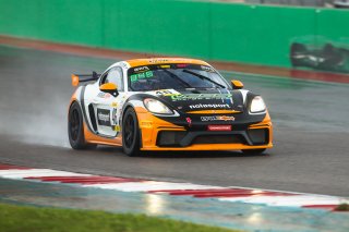 #46 Porsche 718 Cayman GT4 CS MR of David Walker and Russell Walker, NOLASPORT, Am, Pirelli GT4 America, SRO America, Circuit of the Americas, Austin, Texas, April May 2021. | Fabian Lagunas/SRO