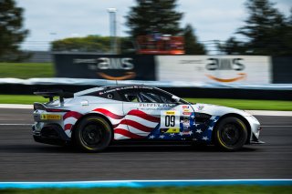 Am, Automatic Racing, IN, Indianapolis, Indianapolis Motor Speedway, October 2021#09 Aston Martin Vantage AMR GT4 of Paul Kiebler and Mikel Miller, Pirelli GT4 America, SRO, USA
 | Fabian Lagunas/SRO
