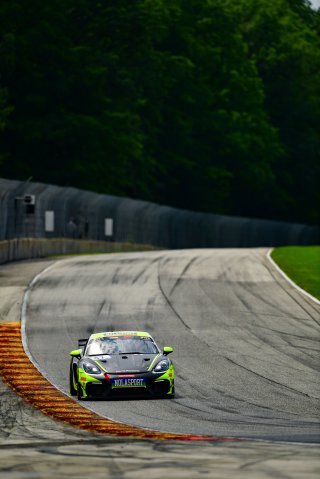 #47 Porsche 718 Cayman GT4 RS Clubsport of Scott Noble and Jason Hart, NOLASPORT, GT4 America, Pro-Am, SRO America, Road America, Elkhart Lake, Wisconsin, August 2022.
 | Fred Hardy | SRO