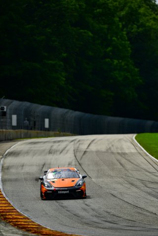 #19 Porsche 718 Cayman GT4 RS Clubsport of Alain Staid and Thomas Merrill, NOLASPORT, GT4 America, Pro-Am, SRO America, Road America, Elkhart Lake, Wisconsin, August 2022.
 | Fred Hardy | SRO
