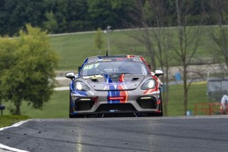 #17 Porsche 718 Cayman GT4 RS Clubsport of Dr. James Rappaport and Todd Hetherington, The Racers Group, GT4 America, Am, SRO America, Road America, Elkhart Lake, WI, August 2022
 | Brian Cleary/SRO