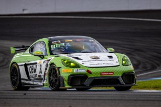 #18 Porsche 718 Cayman GT4 RS Clubsport of Eric Filgueiras and Steven McAleer, RS1, GT4 America, Pro-Am, SRO America, Indianapolis Motor Speedway, Indianapolis, Indiana, Oct 2022.
 | Regis Lefebure/SRO