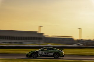 #18 Porsche 718 Cayman GT4 RS Clubsport of Eric Filgueiras and Steven McAleer, RS1, GT4 America, Pro-Am, SRO America, Indianapolis Motor Speedway, Indianapolis, Indiana, Oct 2022.
 | Regis Lefebure/SRO