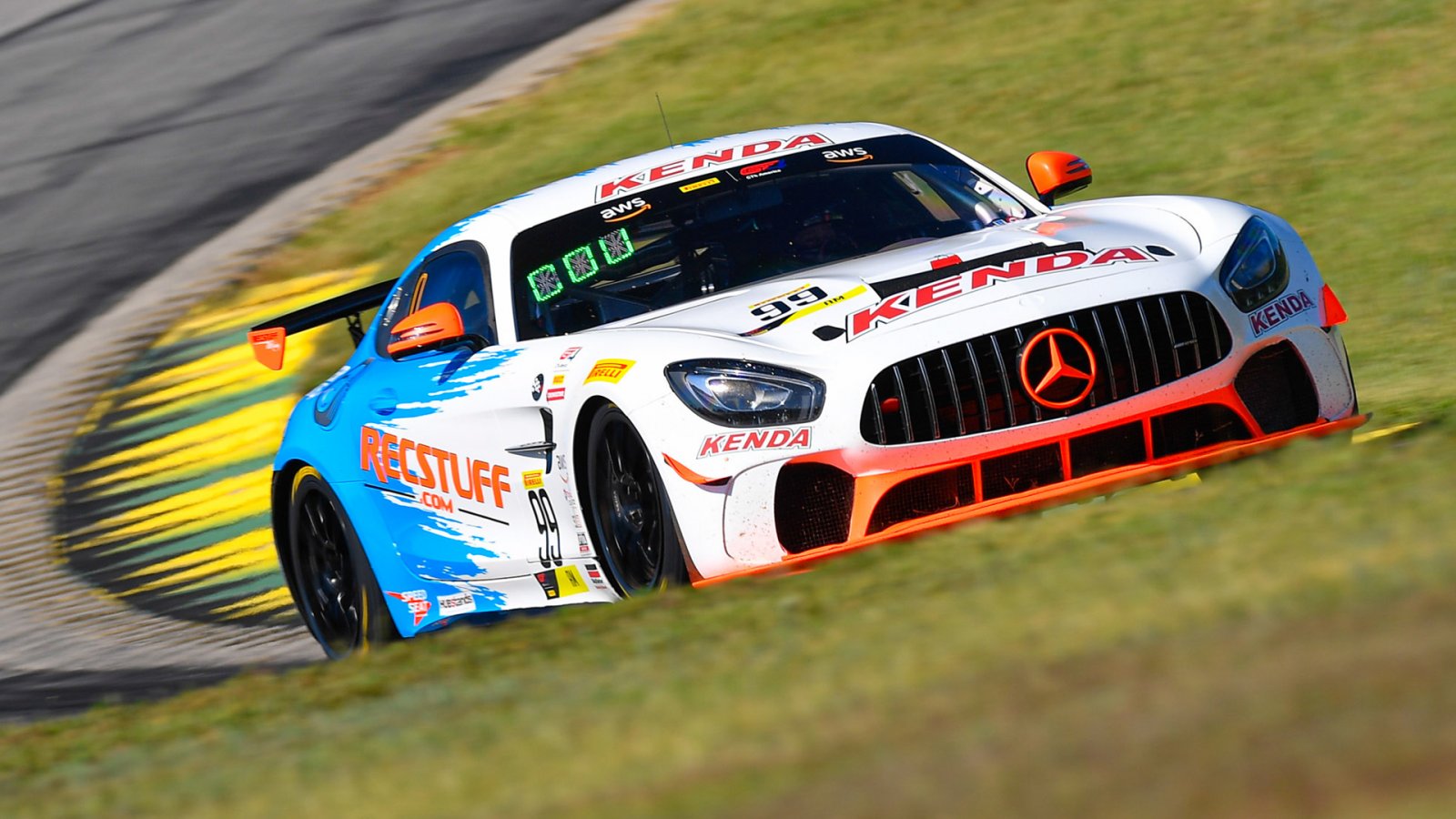 Veteran Courtney, RECSTUFF Racing back at home at Road America this Weekend in 3-Race SRO GT4 Sprints