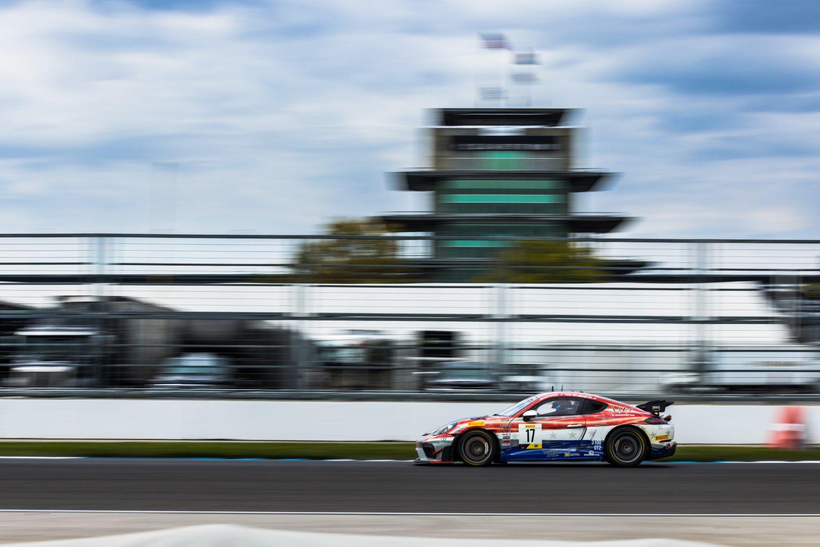 #17 Porsche 718 Cayman GT4 RS Clubsport of Dr. James Rappaport and Todd Hetherington, The Racers Group, GT4 America, Am, SRO America, Indianapolis Motor Speedway, Indianapolis, Indiana, Oct 2022.
 | Fabian Lagunas/SRO        