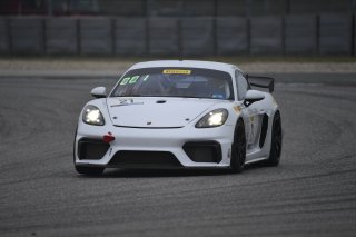 21: Flying Lizard Motorsports, Michael Dinan, Robby Foley, Porsche 718 Cayman CS MR | SRO Motorsports Group