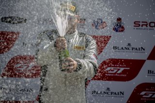 champagne

SRO at Sonoma Raceway, Sonoma CA             | Brian Cleary/SRO
