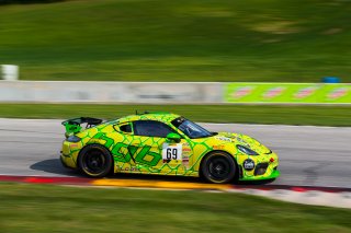 #69 Porsche 718 Cayman GT4 of Tom Collingwood and John Tecce, BGB Motorsports, GT4 SprintX Am, SRO America, Road America,  Elkhart Lake,  WI, July 2020. | Fabian Lagunas/SRO