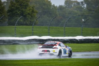 Am, IN, Indianapolis, Indianapolis Motor Speedway, October 2021#17 Porsche 718 Cayman GT4 CLUBSPORT MR of James Rappaport and Todd Hetherington, Pirelli GT4 America, SRO, TRG-The Racers Group, USA
 | Fabian Lagunas/SRO