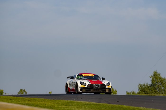 Conquest Racing Takes Pole in GT4 America Qualifying
