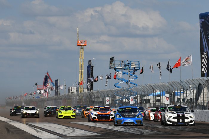 Pirelli GT4 America Sprint Series Readies for Street Battle in St. Petersburg