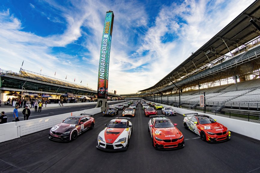 GT4 Full FIeld photo, SRO America, Indianapolis Motor Speedway, Indianapolis, Indiana, Oct 2022.
